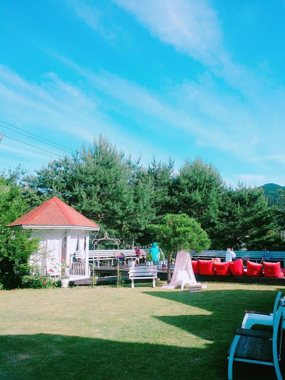 Popcorn House Pension Gapyeong Esterno foto
